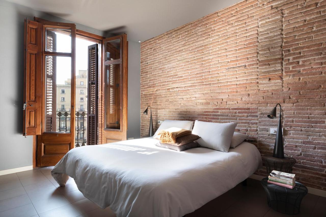Destinationbcn Universitat Apartments Barcelona Bagian luar foto
