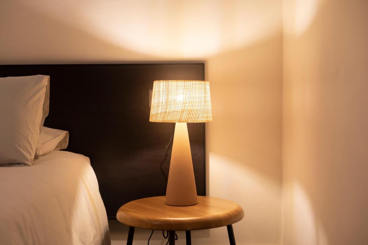 Destinationbcn Universitat Apartments Barcelona Bagian luar foto