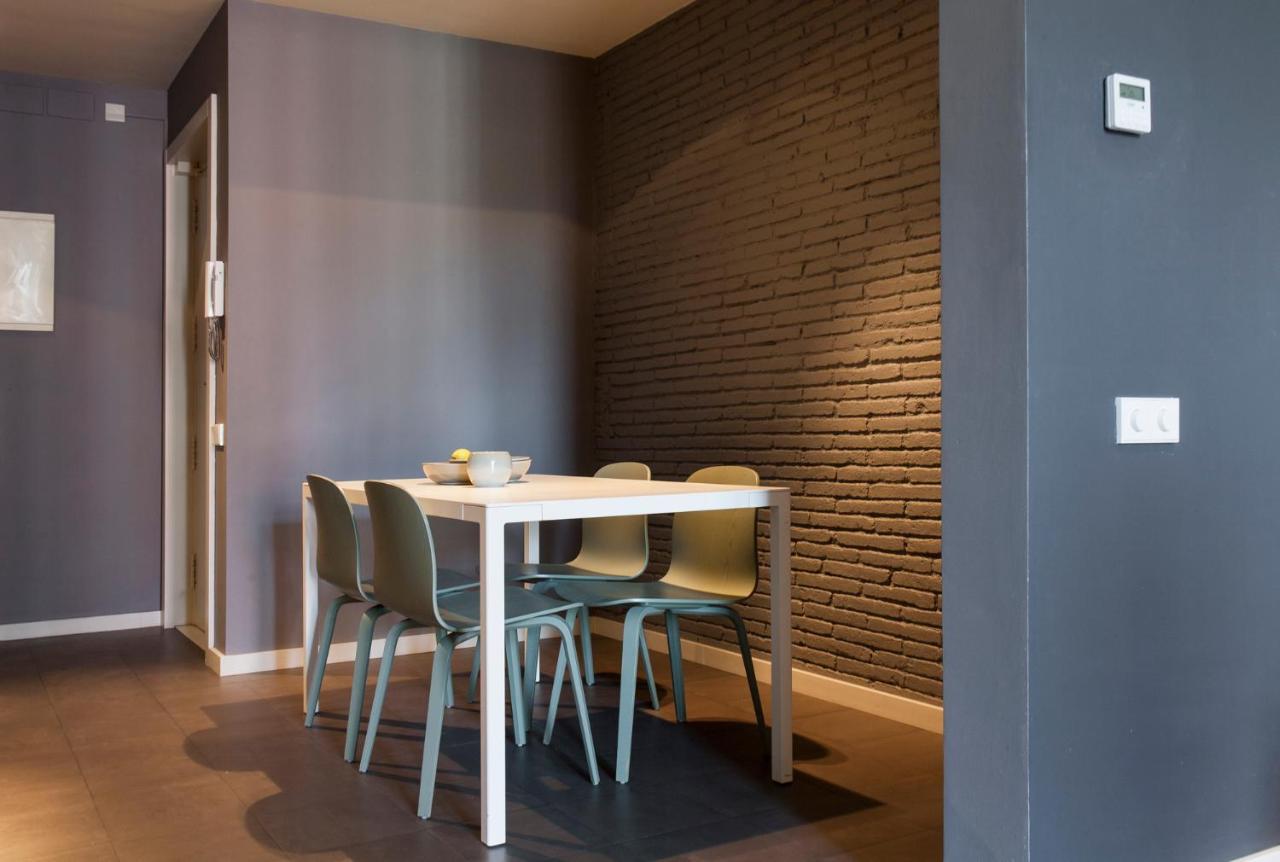 Destinationbcn Universitat Apartments Barcelona Bagian luar foto