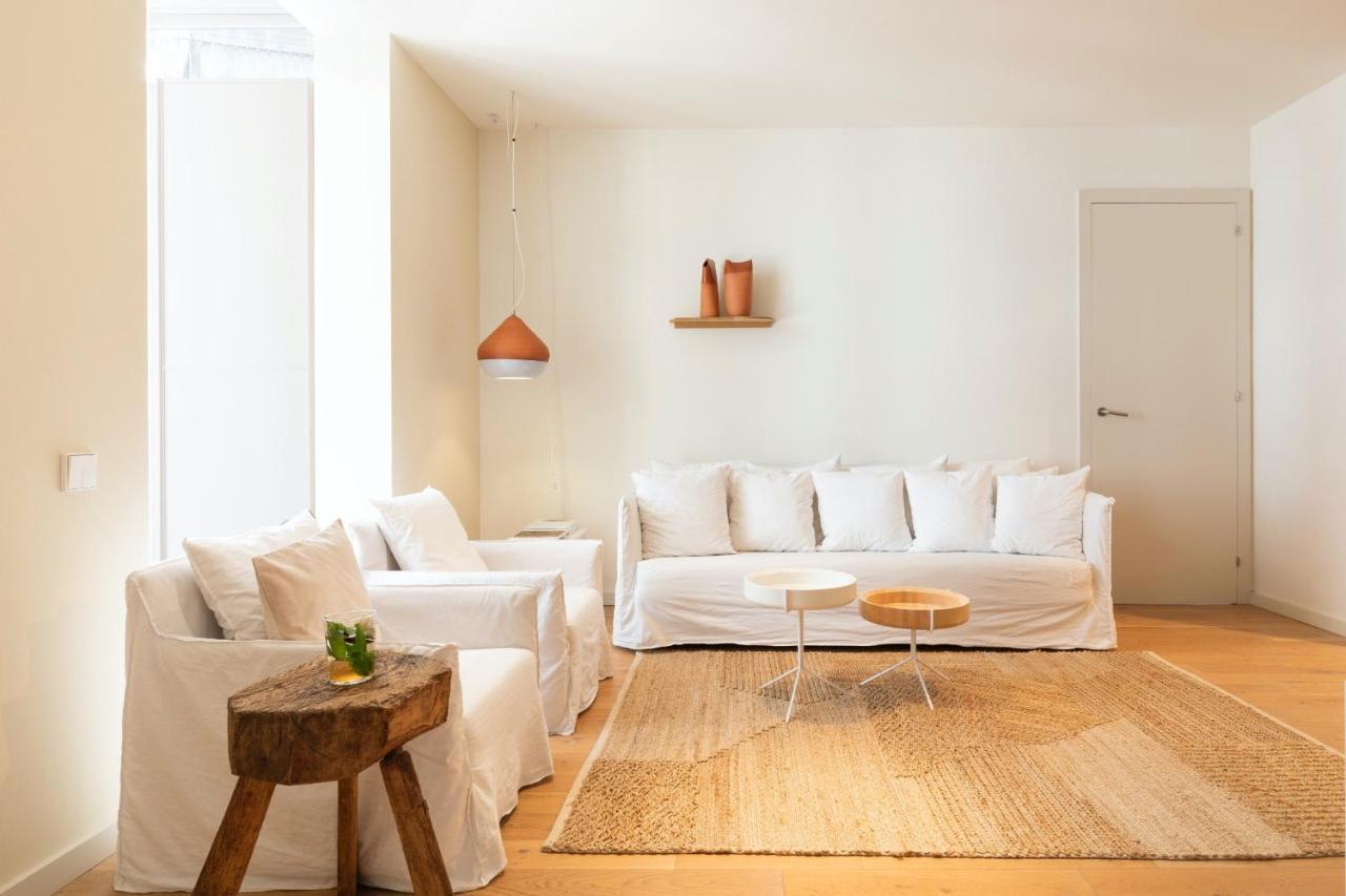 Destinationbcn Universitat Apartments Barcelona Bagian luar foto